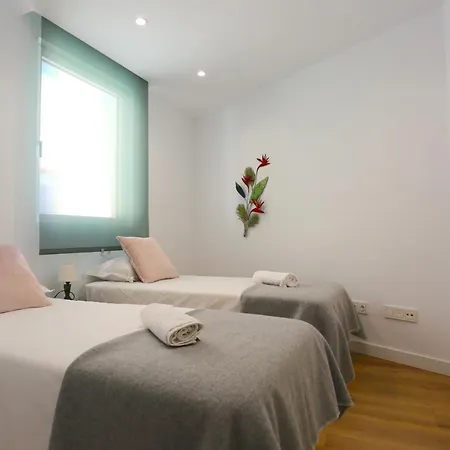 Juan De Austria Penthouse 4pax شقة *
